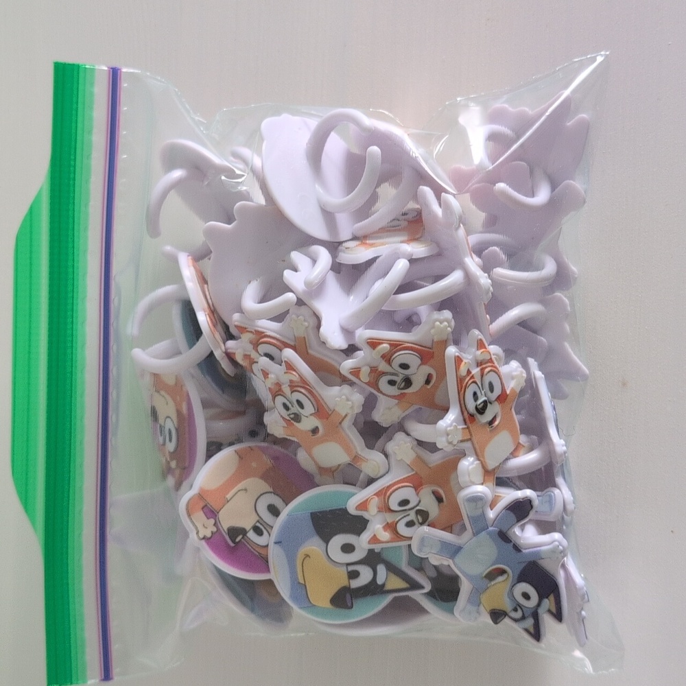 Bluey Cupcake Rings - Picture 6 of 7